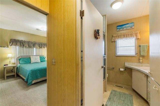 239 INNER DRIVE E, Venice, FL 34285