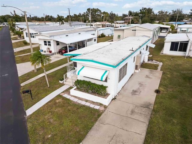 239 INNER DRIVE E, Venice, FL 34285
