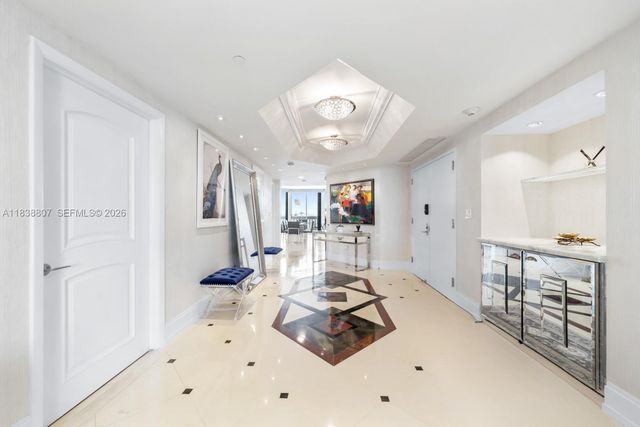2000 Island Boulevard 2409, Aventura, FL 33160