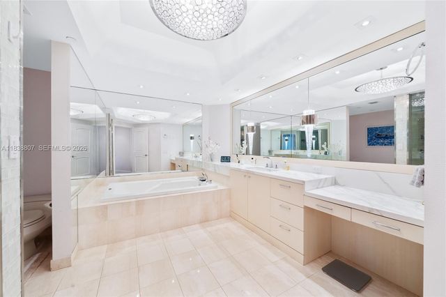 2000 Island Boulevard 2409, Aventura, FL 33160