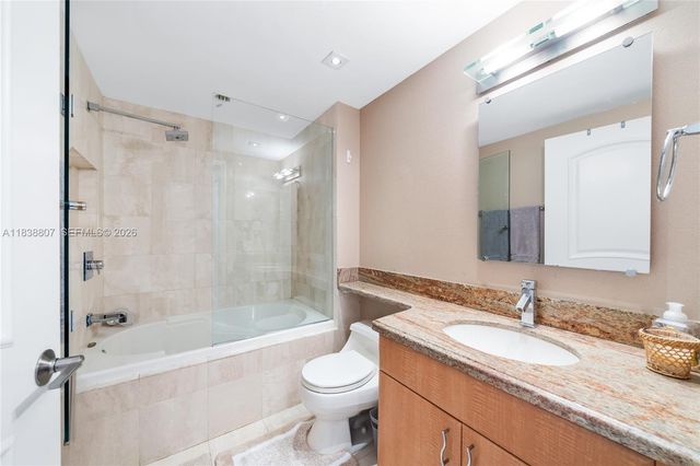 2000 Island Boulevard 2409, Aventura, FL 33160