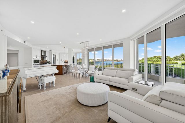 425 S Beach Road 2o, Tequesta, FL 33469