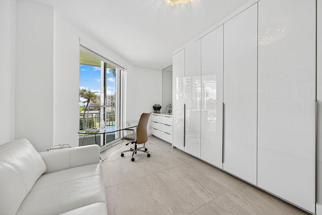 425 S Beach Road 2o, Tequesta, FL 33469