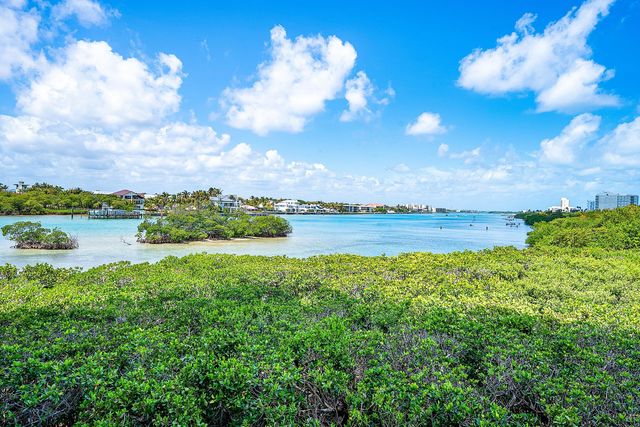 425 S Beach Road 2o, Tequesta, FL 33469