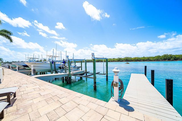 425 S Beach Road 2o, Tequesta, FL 33469