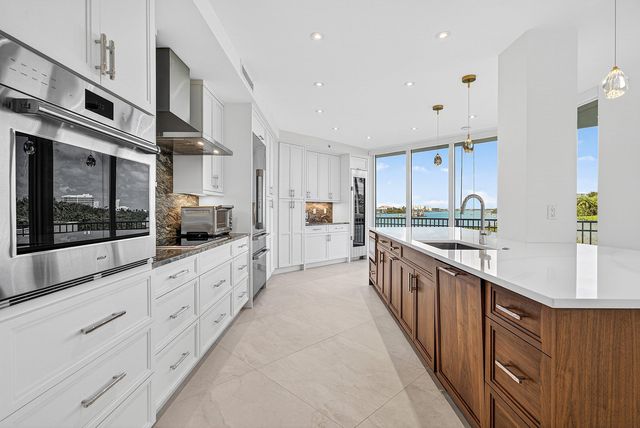 425 S Beach Road 2o, Tequesta, FL 33469