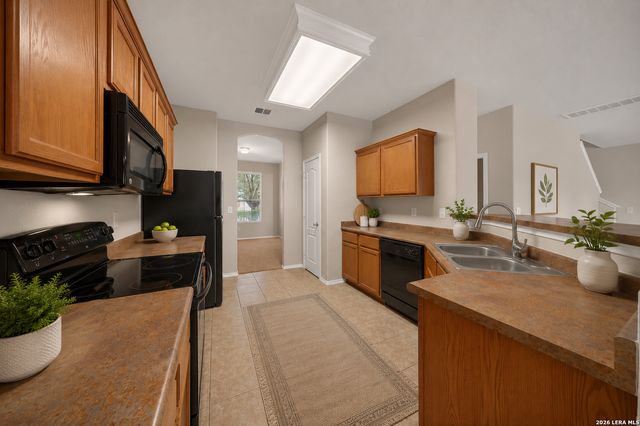 5706 Sendero, San Antonio, TX 78251