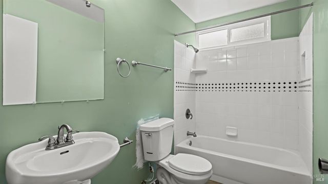 91 Banbury Way, Benicia, CA 94510