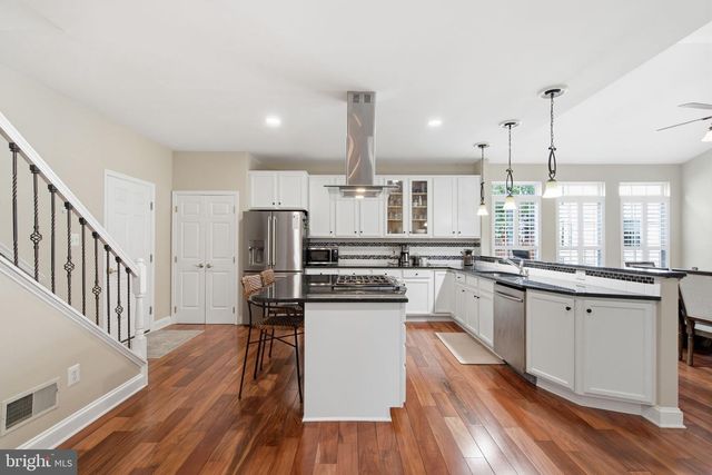47885 ALLEGHENY CIR, Sterling, VA 20165