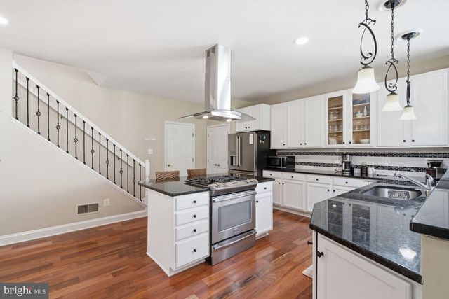 47885 ALLEGHENY CIR, Sterling, VA 20165