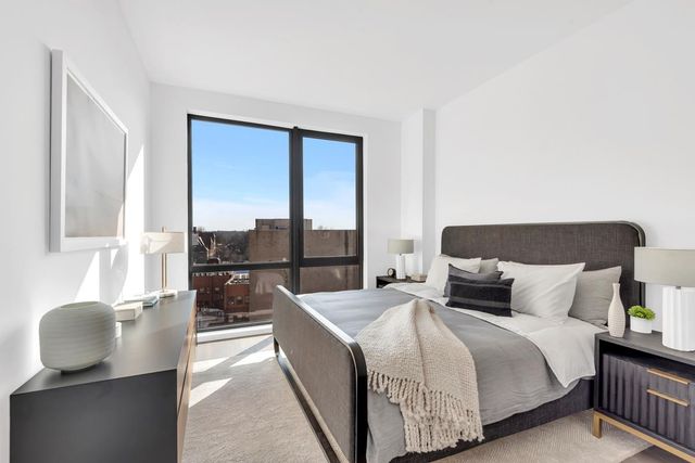 10706 Queens Blvd Apt 5G, New York City, NY 11375