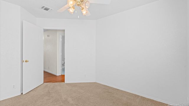 7215 Falcon Trail, San Antonio, TX 78227