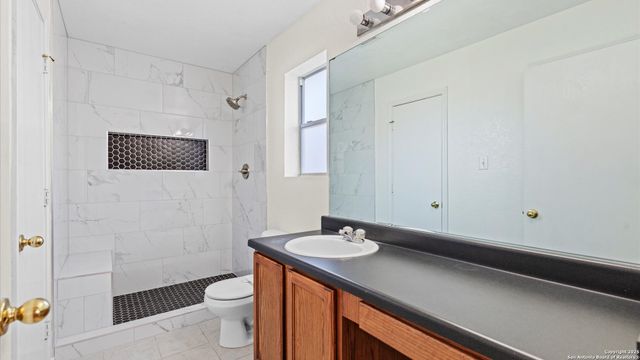 7215 Falcon Trail, San Antonio, TX 78227