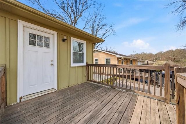 10116 W 52 Terrace, Merriam, KS 66203
