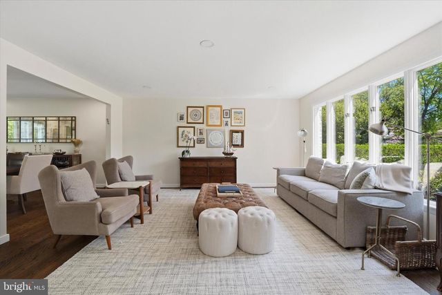 15 LLANBERRIS RD, Bala Cynwyd, PA 19004