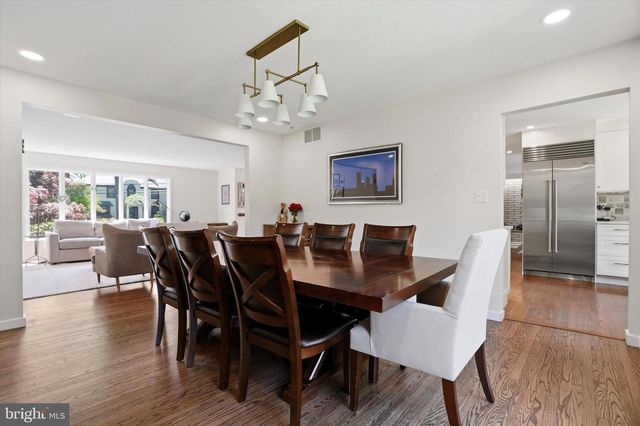 15 LLANBERRIS RD, Bala Cynwyd, PA 19004