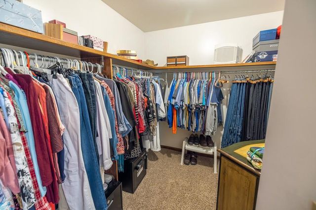 501 SE Mt Zion Road, St Joseph, MO 64504