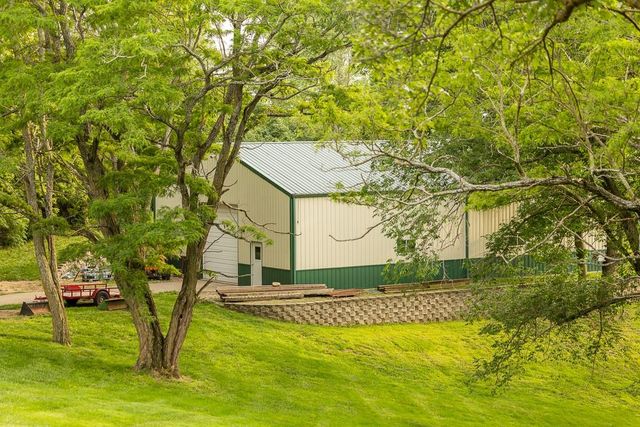 501 SE Mt Zion Road, St Joseph, MO 64504