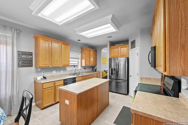 22841 San Saba Bluff, San Antonio, TX 78258