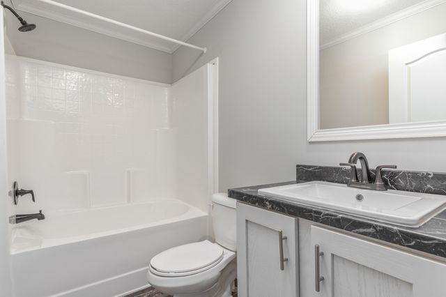 59510 E 324 Rd, Grove, OK 74344