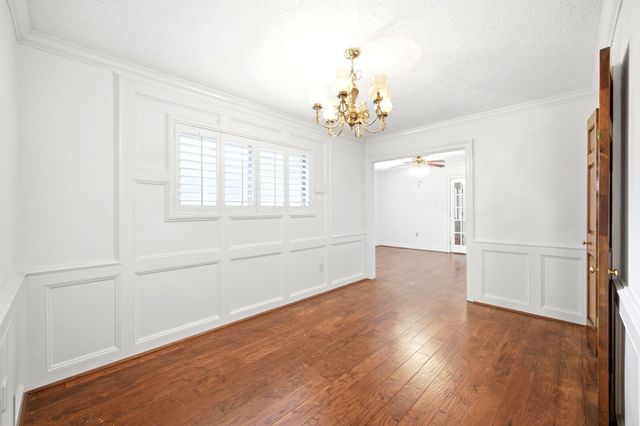 2204 S Memorial Court, Pasadena, TX 77502