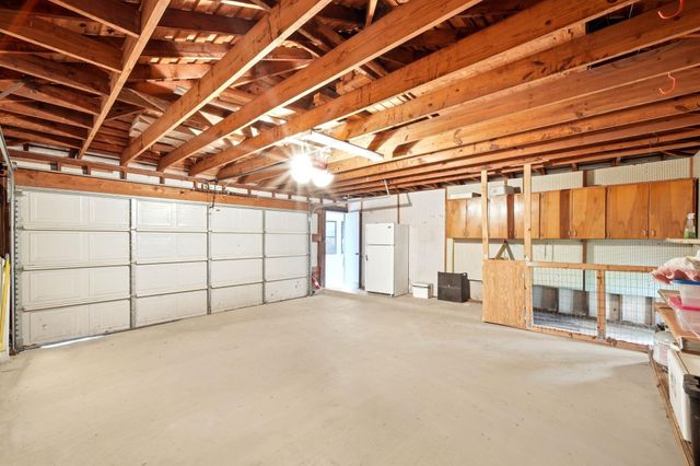2204 S Memorial Court, Pasadena, TX 77502