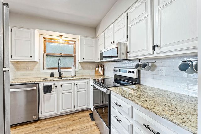 60 Dogwood Drive, Bella Vista, AR 72715