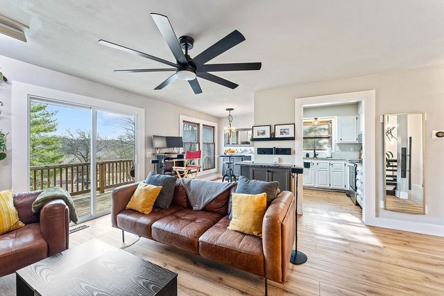 60 Dogwood Drive, Bella Vista, AR 72715