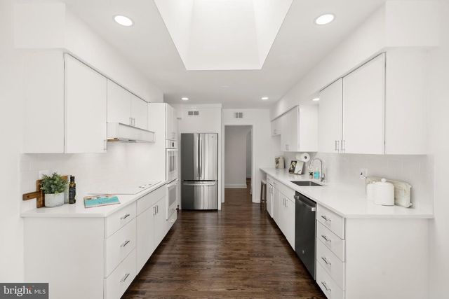 6117 OVERLEA RD, Bethesda, MD 20816