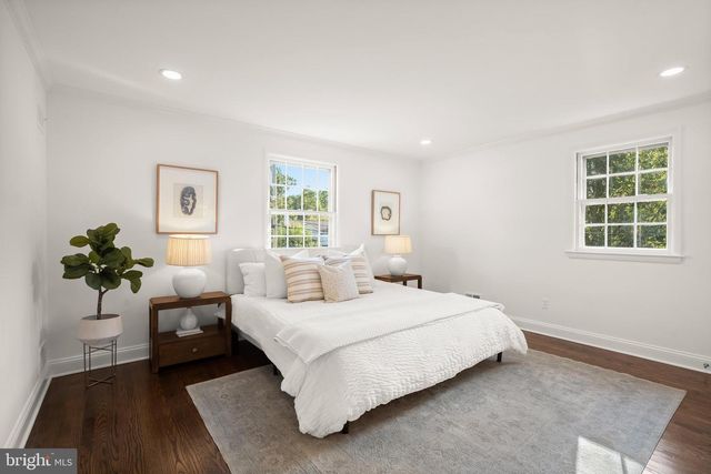 6117 OVERLEA RD, Bethesda, MD 20816