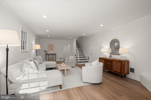 6117 OVERLEA RD, Bethesda, MD 20816