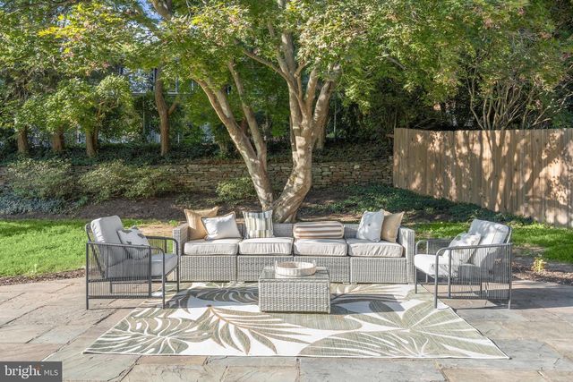 6117 OVERLEA RD, Bethesda, MD 20816