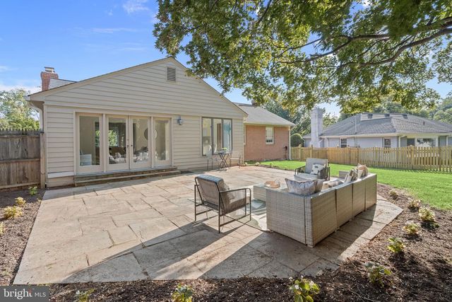 6117 OVERLEA RD, Bethesda, MD 20816