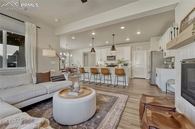 140 WILD GRASS Way, Colorado Springs, CO 80919