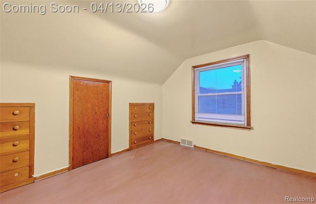 19730 Goulburn Street, Detroit, MI 48205