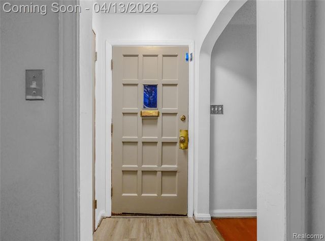 19730 Goulburn Street, Detroit, MI 48205