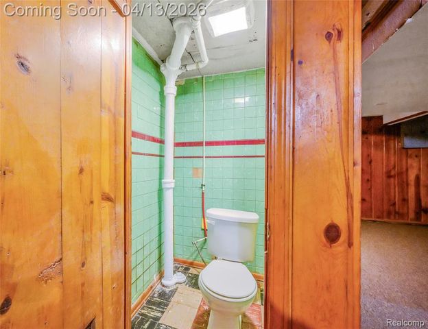 19730 Goulburn Street, Detroit, MI 48205