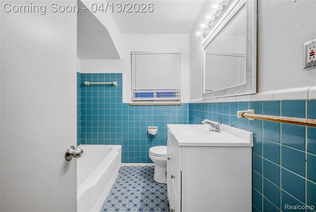 19730 Goulburn Street, Detroit, MI 48205