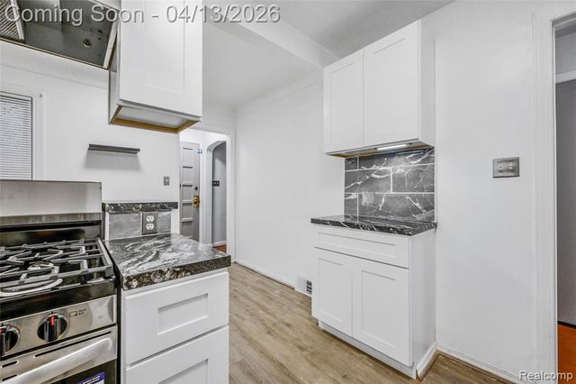 19730 Goulburn Street, Detroit, MI 48205