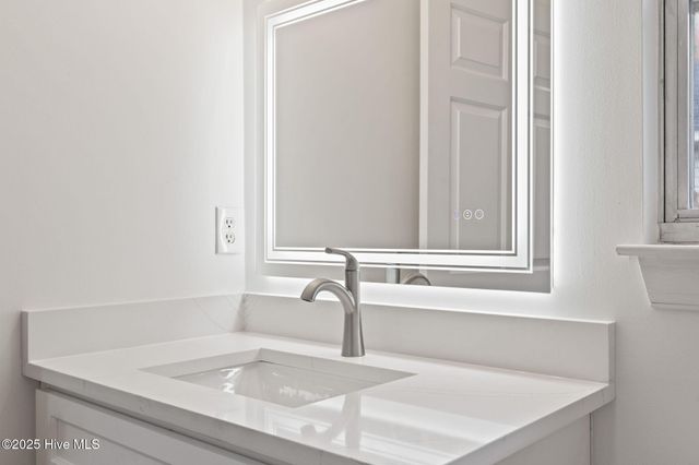 305 North Carolina Avenue, Wilmington, NC 28401