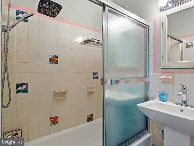 7607 LATHAM AVE, Fort Washington, MD 20744