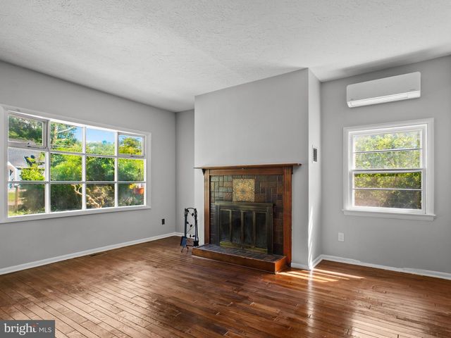 7607 LATHAM AVE, Fort Washington, MD 20744