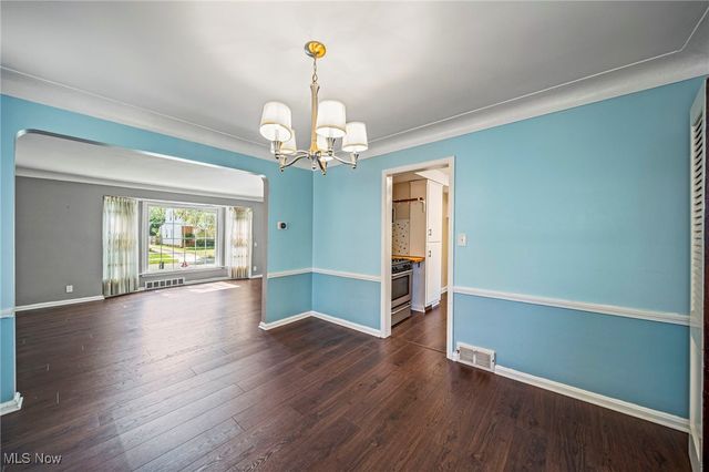 4069 Bushnell Road, University Heights, OH 44118