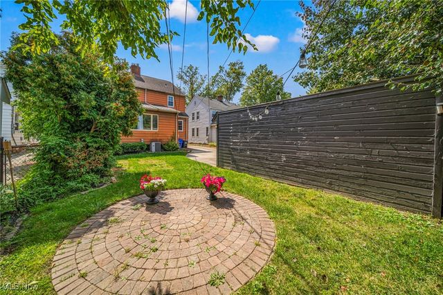 4069 Bushnell Road, University Heights, OH 44118