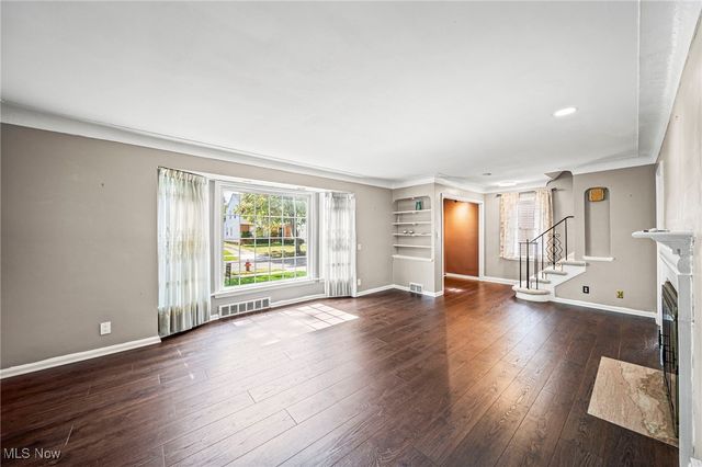 4069 Bushnell Road, University Heights, OH 44118