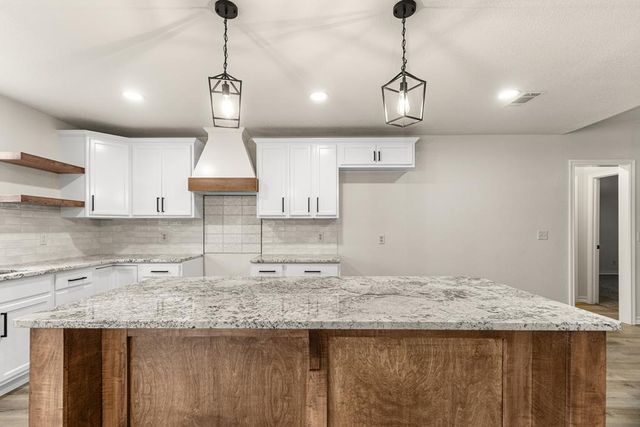 1209 Bellaire, Andrews, TX 79714