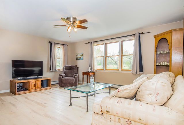 194 S Bingham Street, Cornwall, VT 05753