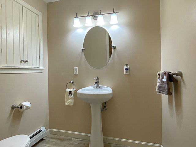 194 S Bingham Street, Cornwall, VT 05753