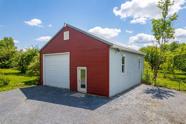 194 S Bingham Street, Cornwall, VT 05753
