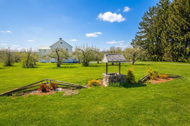 194 S Bingham Street, Cornwall, VT 05753